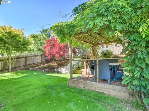 811 Glasgow Avenue Astoria OR 97103