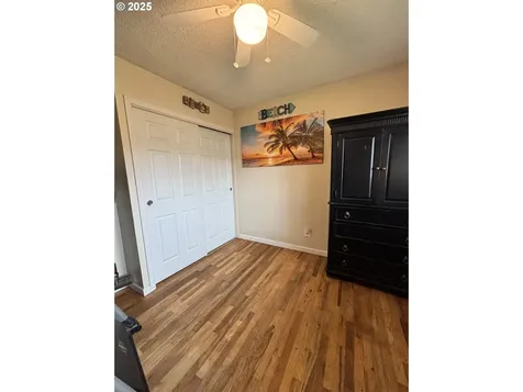238 S P Street Cottage Grove OR 97424