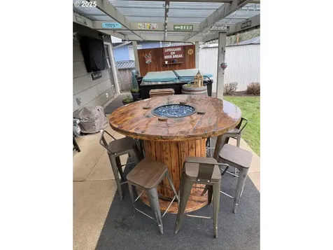238 S P Street Cottage Grove OR 97424