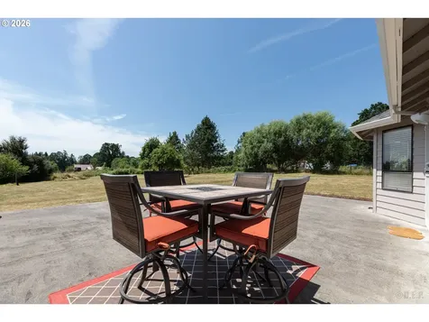 34948 Sykes Road St. Helens OR 97051