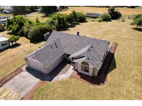 34948 Sykes Road St. Helens OR 97051