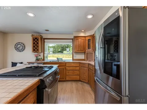 34948 Sykes Road St. Helens OR 97051