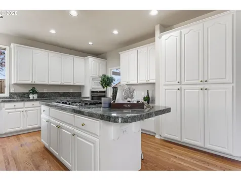 14361 NW Eagleridge Lane Portland OR 97229