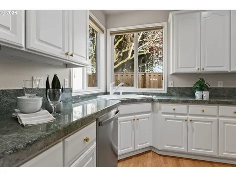 14361 NW Eagleridge Lane Portland OR 97229