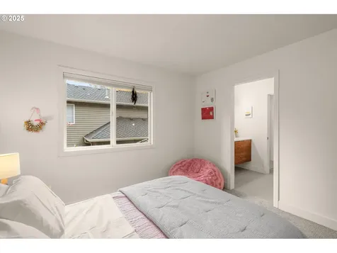 16004 SW Waxwing Way Beaverton OR 97007