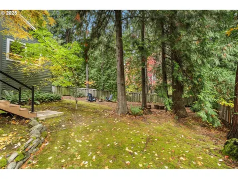 16004 SW Waxwing Way Beaverton OR 97007