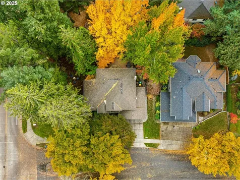 16004 SW Waxwing Way Beaverton OR 97007