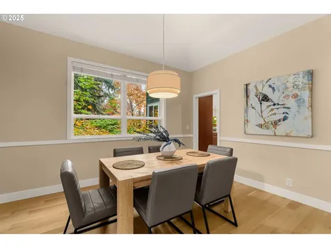 16004 SW Waxwing Way Beaverton OR 97007