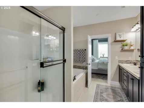 18850 Tanoak Way Oregon City OR 97045