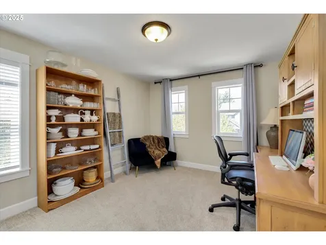 18850 Tanoak Way Oregon City OR 97045