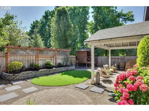 18850 Tanoak Way Oregon City OR 97045
