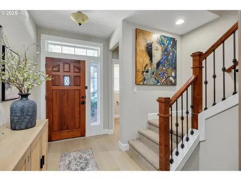18850 Tanoak Way Oregon City OR 97045
