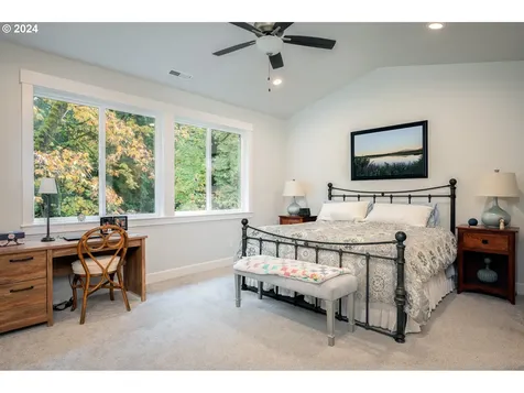 13588 SE Jamie Court Clackamas OR 97015