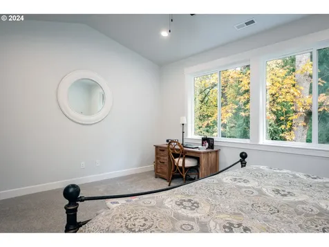 13588 SE Jamie Court Clackamas OR 97015