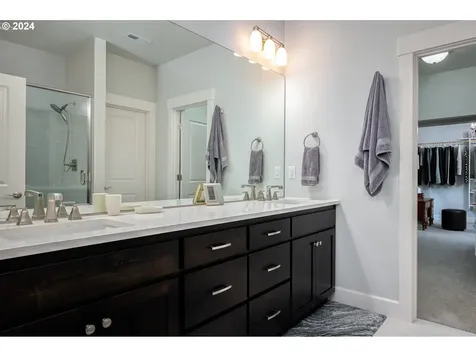 13588 SE Jamie Court Clackamas OR 97015