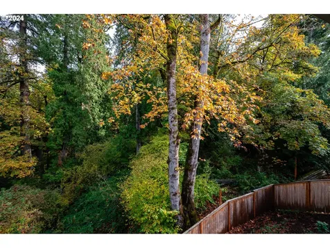 13588 SE Jamie Court Clackamas OR 97015