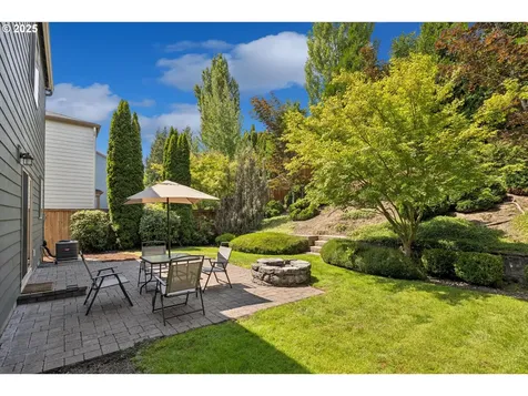 17213 NW Oak Creek Drive Portland OR 97229