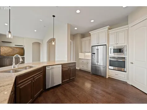 12545 SE Hadeed Drive Happy Valley OR 97086