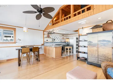 1815 N Jantzen Avenue Portland OR 97217