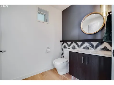 4255 SW Bertha Avenue Portland OR 97239