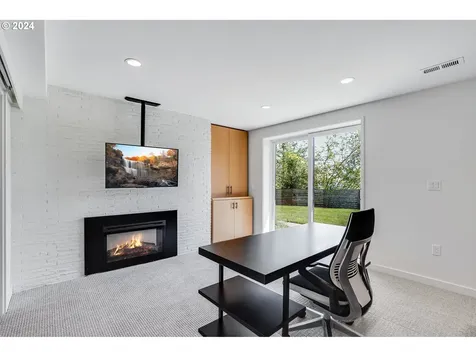 4255 SW Bertha Avenue Portland OR 97239