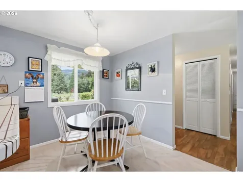 41720 Madrone Street Springfield OR 97478