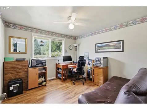 41720 Madrone Street Springfield OR 97478