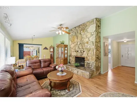 41720 Madrone Street Springfield OR 97478