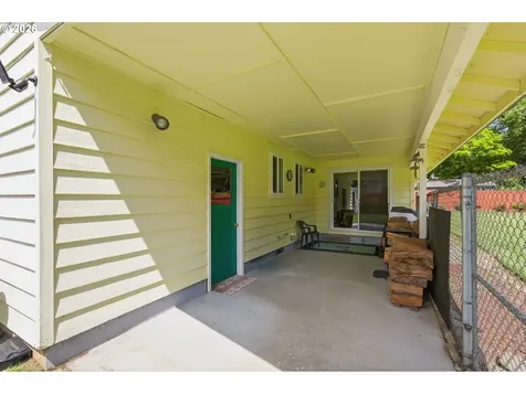 41720 Madrone Street Springfield OR 97478