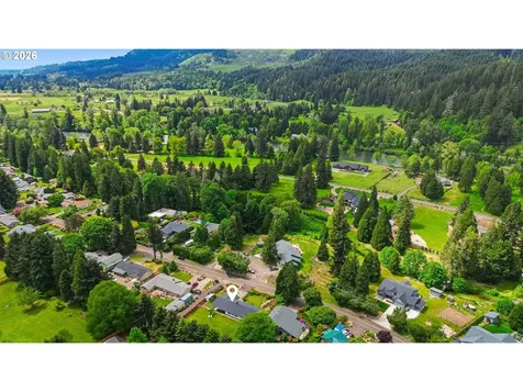 41720 Madrone Street Springfield OR 97478