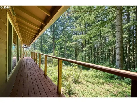 1662 Labarre Road Washougal WA 98671