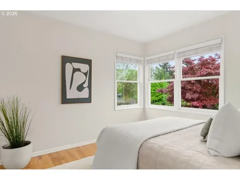 5922 SW 47th Avenue Portland OR 97221