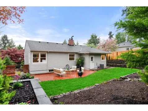 5922 SW 47th Avenue Portland OR 97221