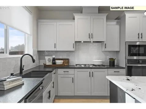 2147 Statesman Drive Woodland WA 98674