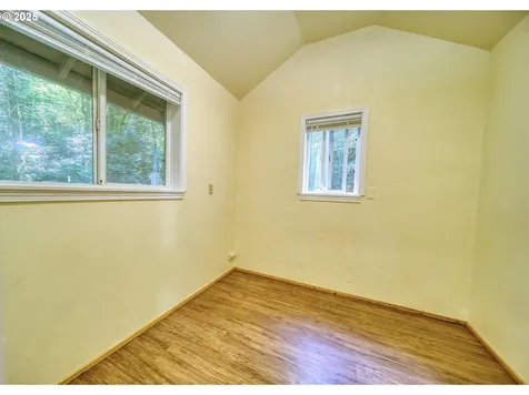 57020 Mollenhour Road Scappoose OR 97056
