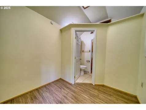57020 Mollenhour Road Scappoose OR 97056