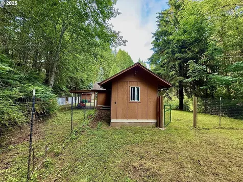 57020 Mollenhour Road Scappoose OR 97056