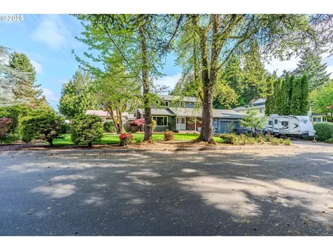 3727 SE Spruce Street Hillsboro OR 97123