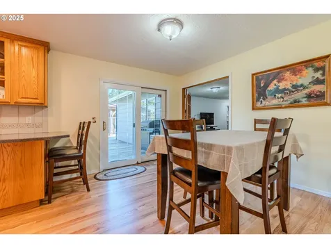 3727 SE Spruce Street Hillsboro OR 97123