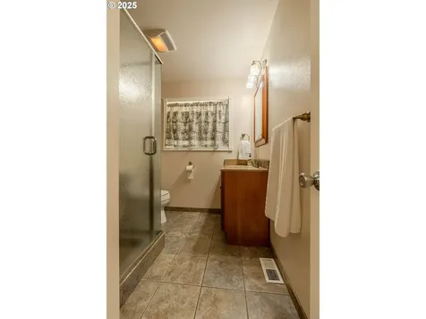 3727 SE Spruce Street Hillsboro OR 97123