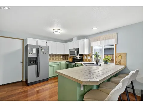 15807 NE 2nd Street Vancouver WA 98684