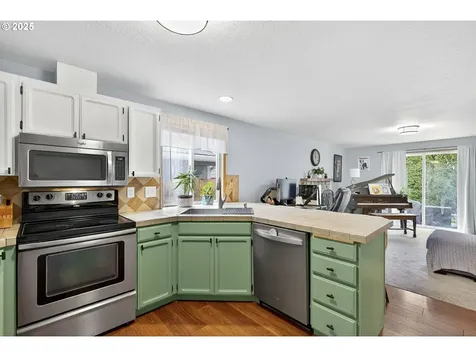 15807 NE 2nd Street Vancouver WA 98684