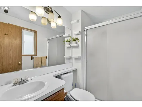 15807 NE 2nd Street Vancouver WA 98684