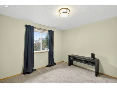 15807 NE 2nd Street Vancouver WA 98684