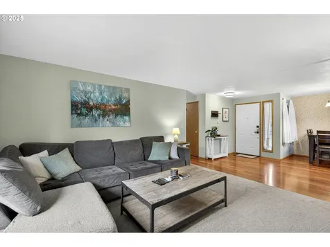 15807 NE 2nd Street Vancouver WA 98684