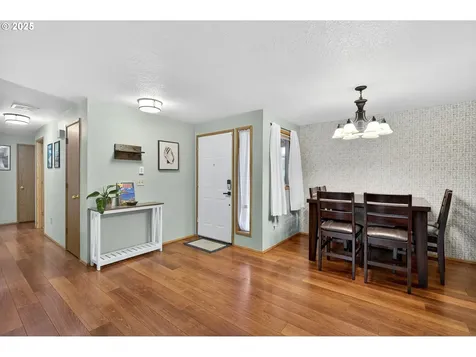 15807 NE 2nd Street Vancouver WA 98684