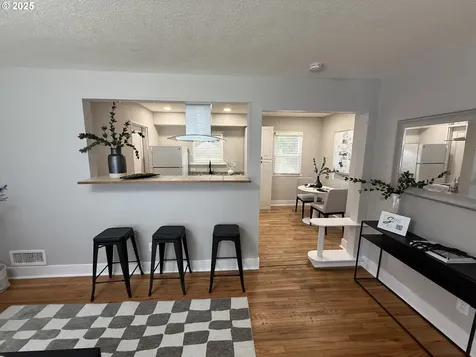 9036 SE Washington Street Portland OR 97216