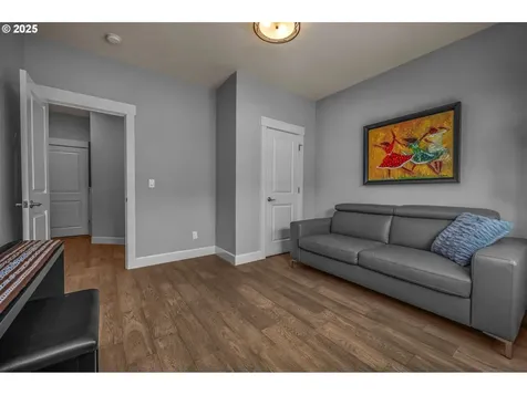 10149 SW Copperleaf Lane Portland OR 97224