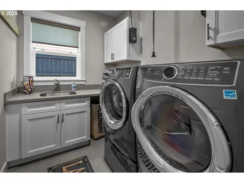 10149 SW Copperleaf Lane Portland OR 97224