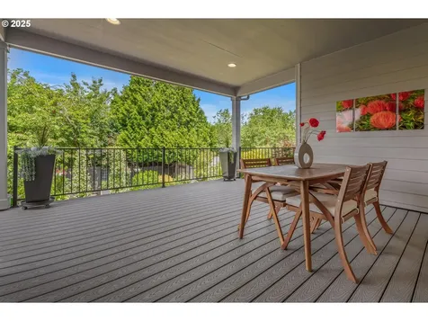 10149 SW Copperleaf Lane Portland OR 97224